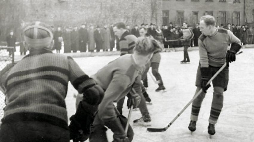 Kā latvieši hokeju spēlēt sāka…
