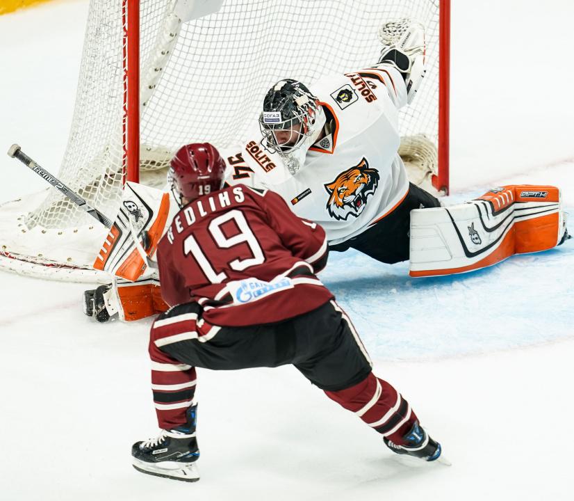 Dinamo spēles apskats: Dinamo Riga - Amur. 4:3