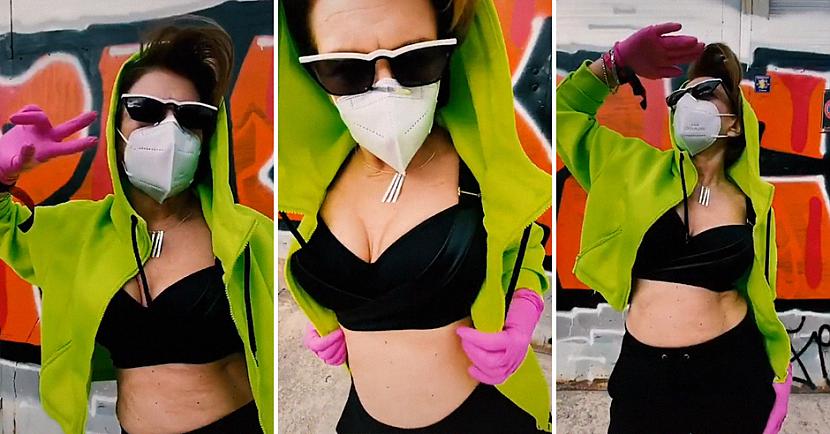 61 gadu vecā Žanna Dubska kļuvusi par «TikTok» zvaigzni