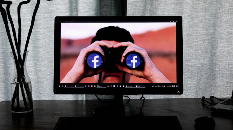 Cik viegli ir izdzēst par sevi atrodamo informāciju Internetā?
