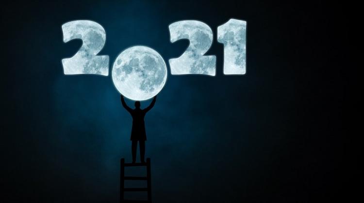 Domā 2020. gads bija slikts? Nostradams un mūsdienu astrologi par 2021. g.