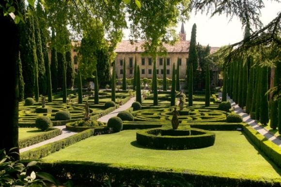Džusti dārzs Verona Džusti... Autors: vitux Skaistākās Itālijas pilis