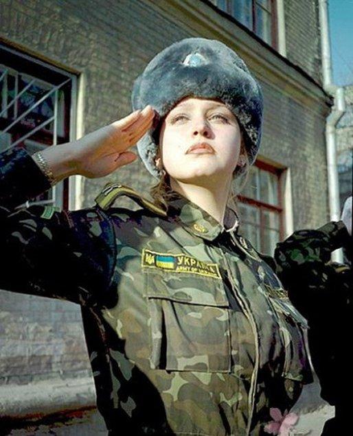  Autors: lucifers Sievietes armijā