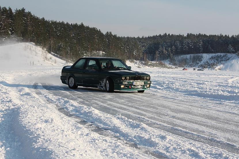  Autors: bumbulis90 Bmw e30 bomba bomba bomba