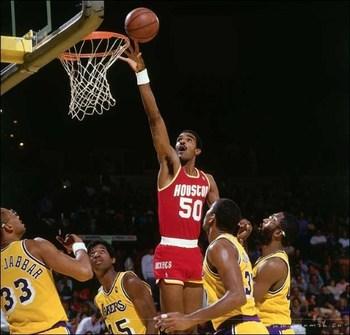 19Ralph Sampson198384sava... Autors: Shurbads The Top 25 Rookie Seasons in NBA History
