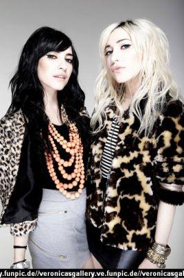  Autors: Honeybear The Veronicas.