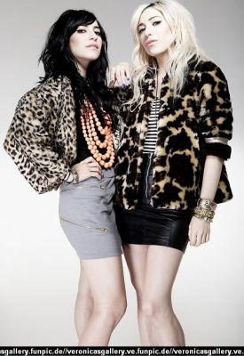  Autors: Honeybear The Veronicas.