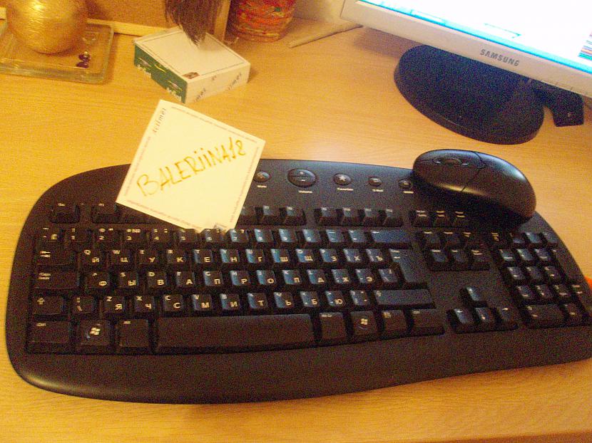  Autors: Medmāsiņa tastatuura un pele
