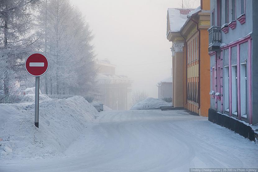 Sāk aizsalt fotoaparāta... Autors: jippo Auksti? Ievērtē kā ir Sibīrijā.