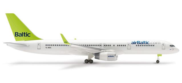 Air Baltic Boeing B757200 with... Autors: Pupsik Lidmašīnu modelīši kolekcionāriem.