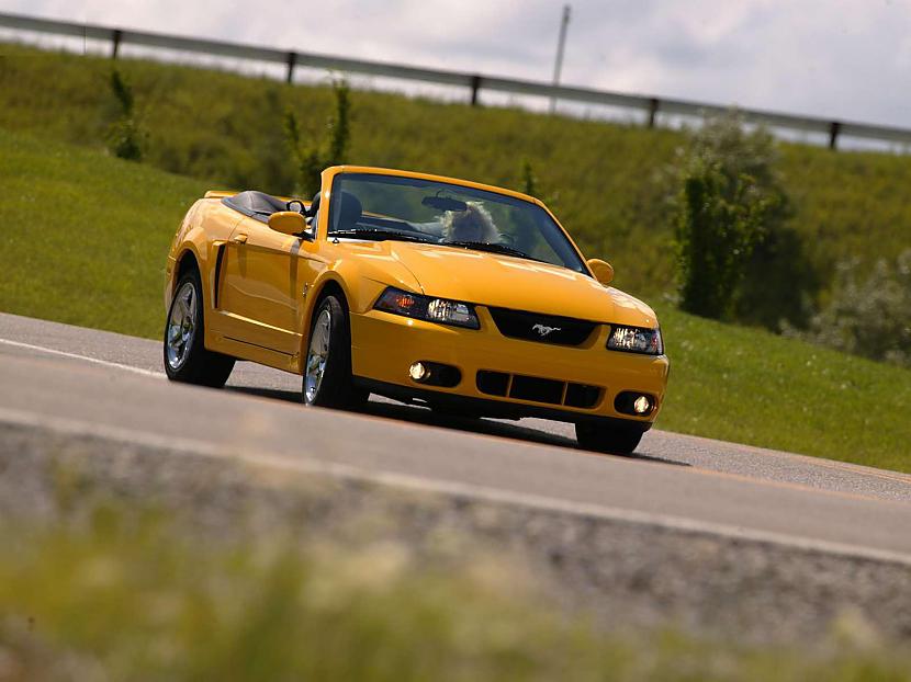  Autors: kaapis2 Ford Mustang