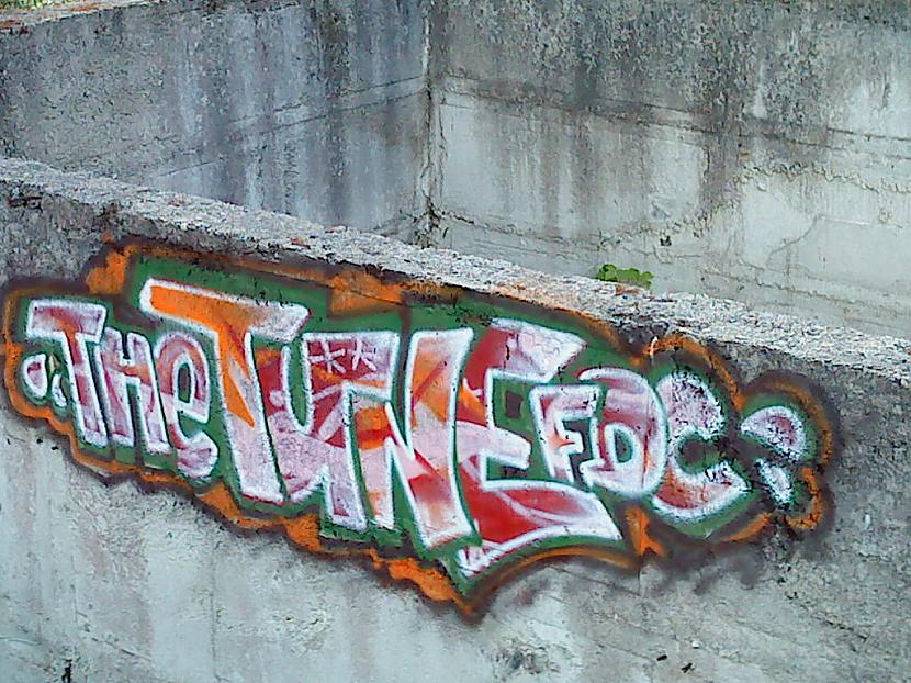 The Tune Autors: Djschool Liepājas Graffiti writeri....