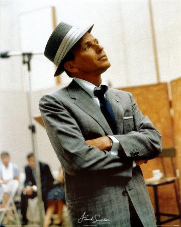 Frank Sinatra    Ausu kakla un... Autors: Naomi Slavenību prasības.