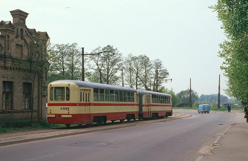  Autors: PizhikZ Rīgas sabiedriskais transports pirms 23 gadiem.