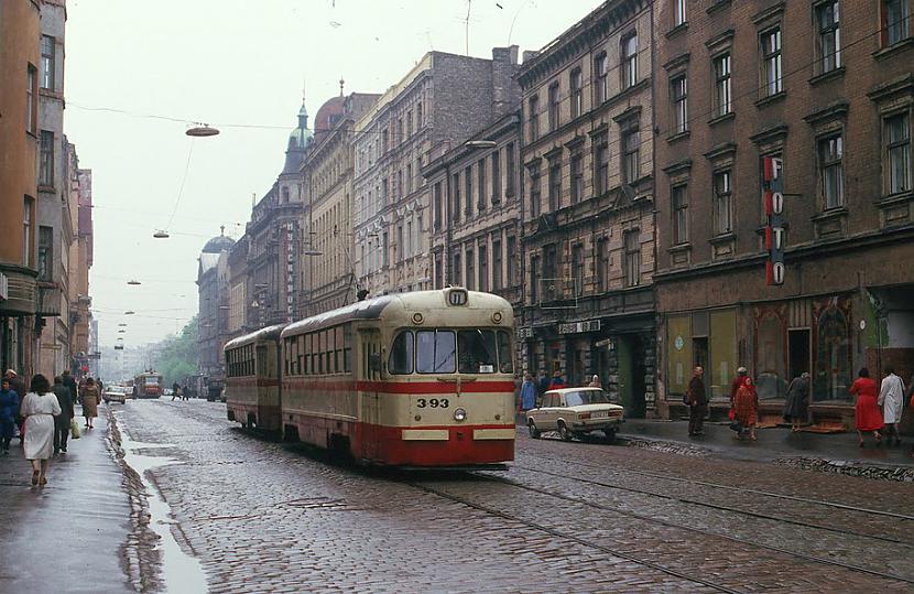  Autors: PizhikZ Rīgas sabiedriskais transports pirms 23 gadiem.