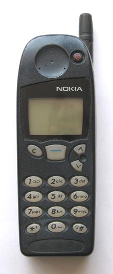 1998  Nokia 5110   šis bija... Autors: somethinglikemelody Mobīlo telefonu dizaina  evolūcija  1983 - 2009  +apraksti