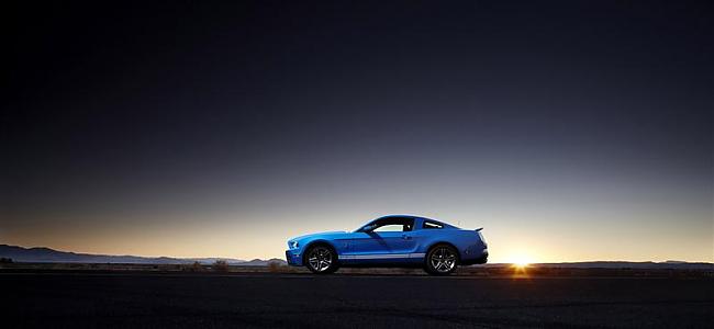  Autors: GV666 2010 Ford Mustang Shelby GT500