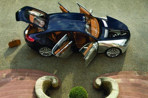  Autors: Azazello Bugatti Galibier