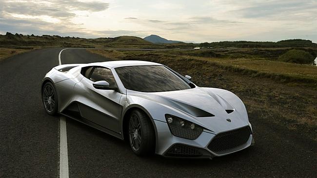  Autors: MONTANNA Zenvo ST1