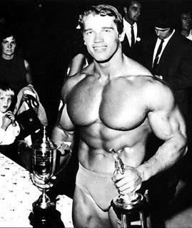 Mr Universe Autors: ruutel Arnold Schwarzenegger jeb vienkārši Ārnijs :)