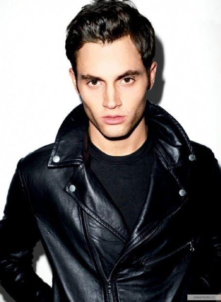  Autors: DarkParadise Penn Badgley