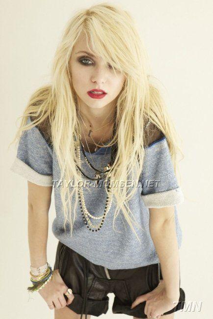  Autors: DarkParadise Taylor Momsen