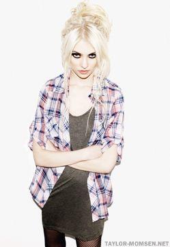  Autors: DarkParadise Taylor Momsen