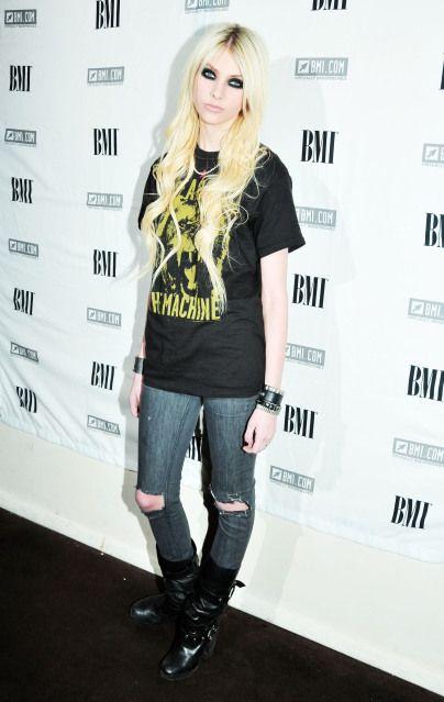  Autors: DarkParadise Taylor Momsen