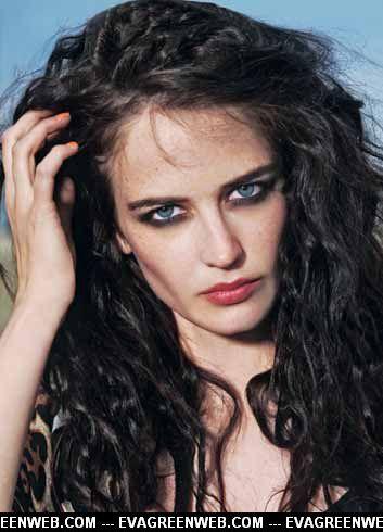  Autors: SamanthaJones Eva Green