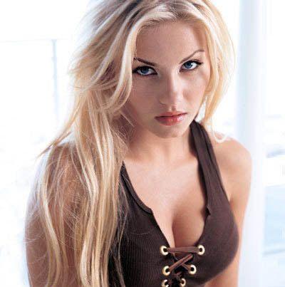  Autors: Princesse Elisha Cuthbert