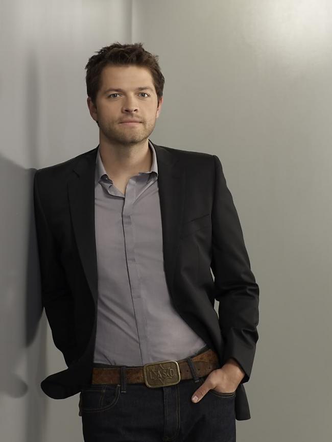  Autors: Gufija misha collins