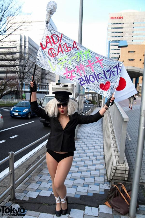  Autors: dzelksnis japāņu Flashmob :D