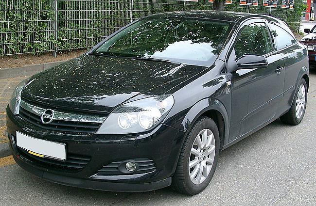10 Vietā Opel Astra ir... Autors: OMGWTFLOLMAO 2009. gadā pārdotākās automašīnas Eiropā