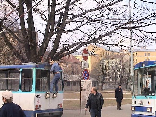 jo mēs tā pa īsti pieķeramies... Autors: Bjaataa Latvija ir laba valsts.