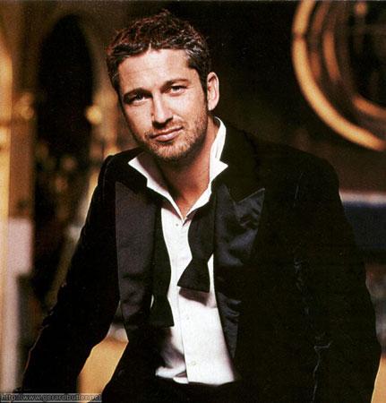  Autors: Holy Cow Hot Actors #4: Gerard Butler