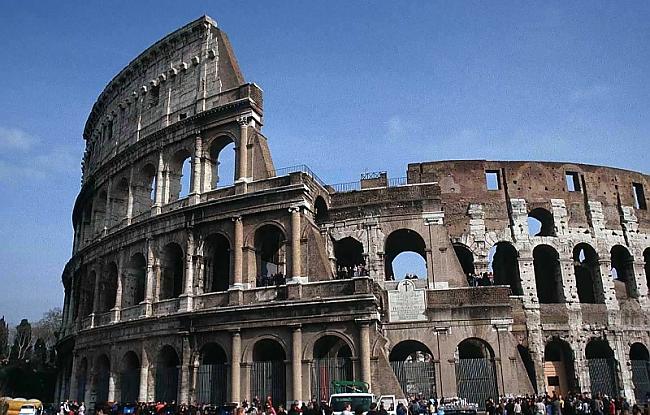 Kolizejs  Itālija Roma... Autors: Naglene Pasaulē apbrīnojamākās celtnes