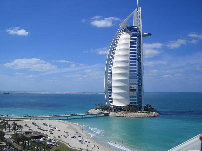 Burj Al Arab  AAE Dubaija... Autors: Naglene Pasaulē apbrīnojamākās celtnes 2