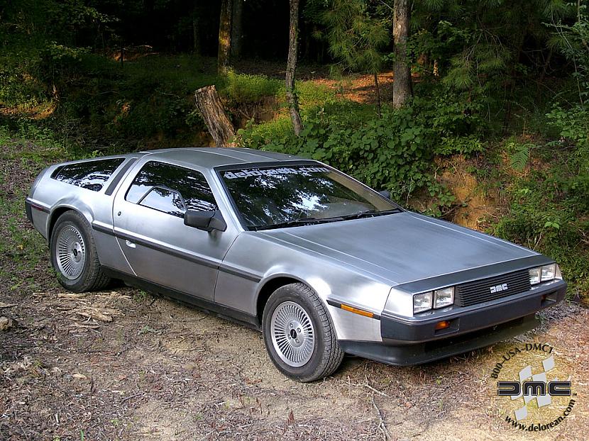  Autors: Fancy Delorean DMC-12