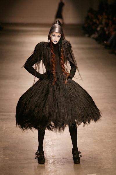  Autors: agonywhispers Gareth Pugh