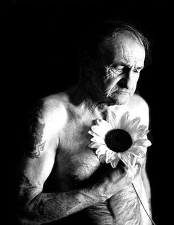 What makes old age so sad is... Autors: Fosilija Vizuāls terors