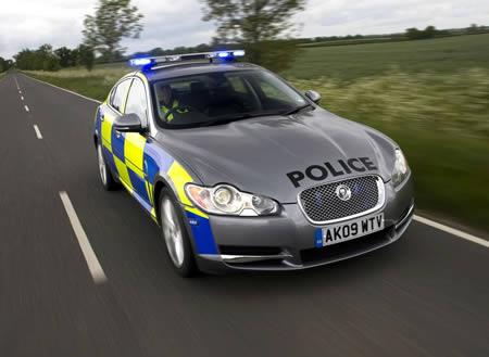 Lielbritānijas policija apsver... Autors: Kūpers 15 Visforšākās policijas mašīnas