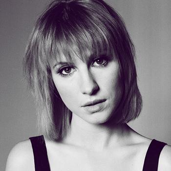  Autors: zirniic Hayley Williams