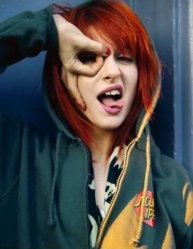  Autors: zirniic Hayley Williams