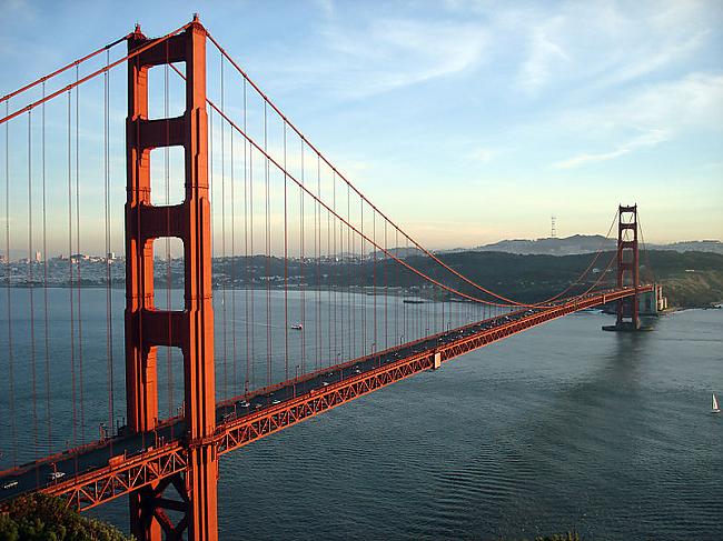 Golden Gate tilts ASV Pirmais... Autors: ainiss13 10 populārākās pašnāvību vietas