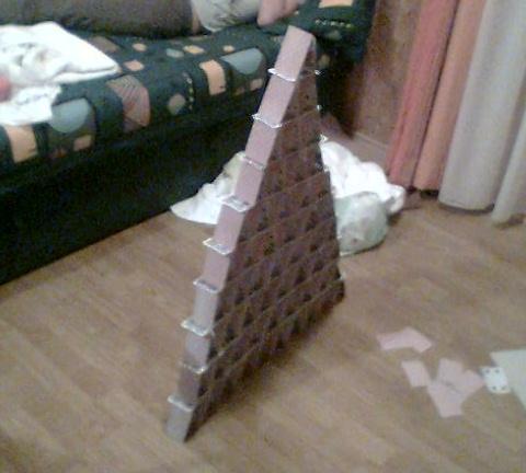  Autors: CHIEF SOSA Manas kāršu piramīdas!