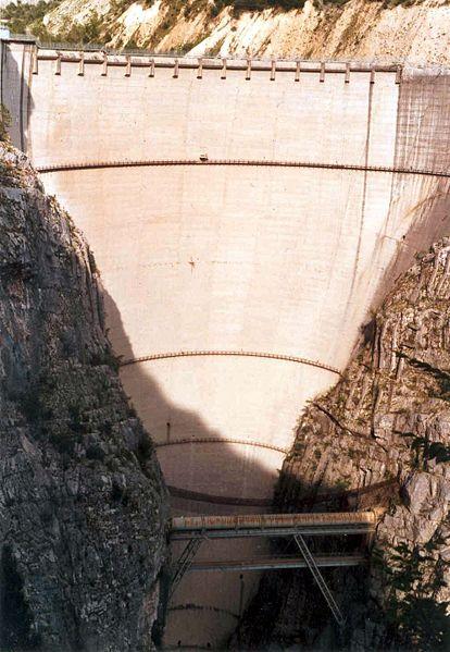 Vajont Dam 2616 m atrodas... Autors: west coast 10 augstākie dambji pasaulē