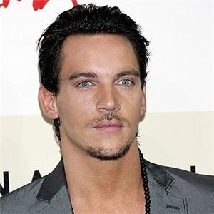  Autors: linda777 Jonathan Rhys Meyers