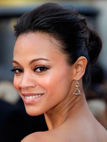  Autors: MEGRUBI Zoe Saldana