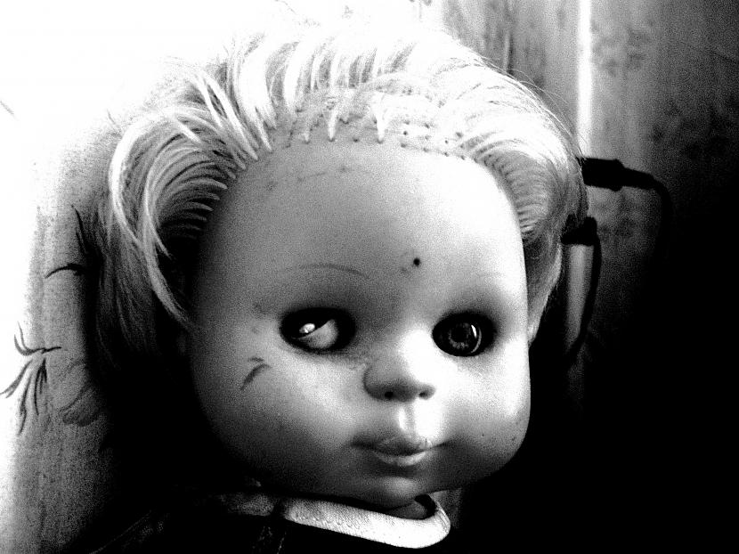 creepy dolL Autors: SoullesS .fotO