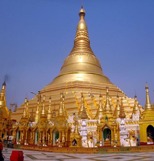 Shwedagon Pagoda  neviens... Autors: Fosilija 10 iespaidīgi tempļi